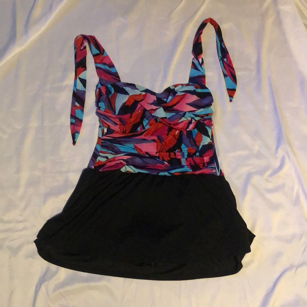 Black and multicolor swimsuit with skirt cover